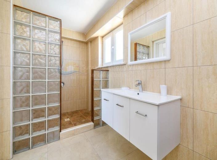 Image No.15-Maison / Villa de 4 chambres à vendre à Ayia Napa