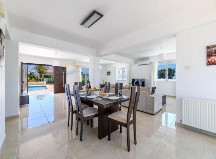 Image No.4-Maison / Villa de 4 chambres à vendre à Ayia Napa