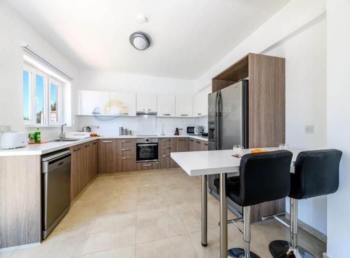 Image No.3-Maison / Villa de 4 chambres à vendre à Ayia Napa