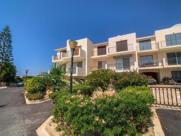 Image No.17-3 Bed Townhouse for sale