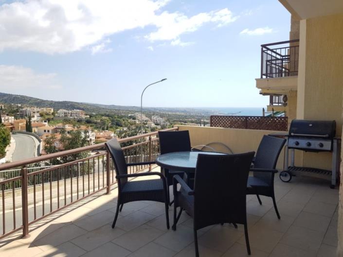 Image No.18-2 Bed Townhouse for sale