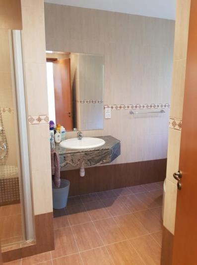 Image No.17-2 Bed Townhouse for sale