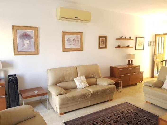 Image No.8-2 Bed Townhouse for sale