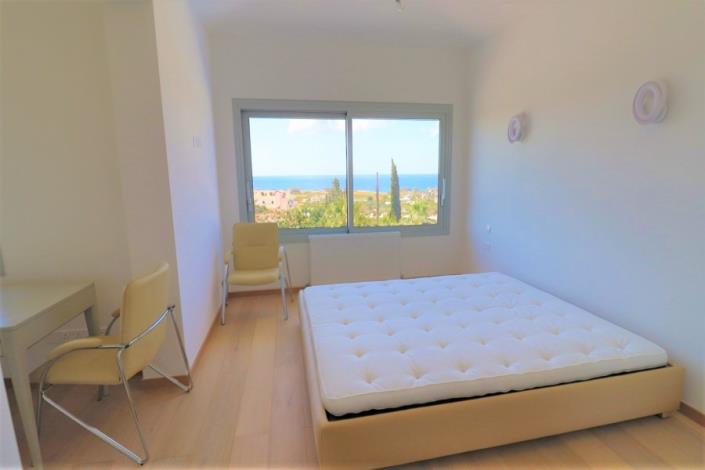 Image No.17-Maison / Villa de 4 chambres à vendre à Sea Caves