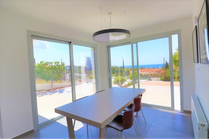 Image No.4-Maison / Villa de 4 chambres à vendre à Sea Caves