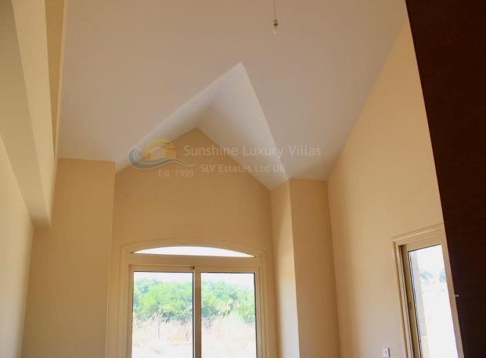 Image No.8-Maison / Villa de 3 chambres à vendre à Moni