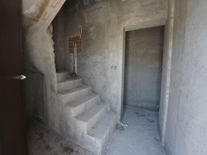 Image No.8-Commercial de 4 chambres à vendre à Pomos