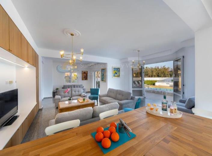 Image No.9-Villa / Détaché de 6 chambres à vendre à Coral Bay