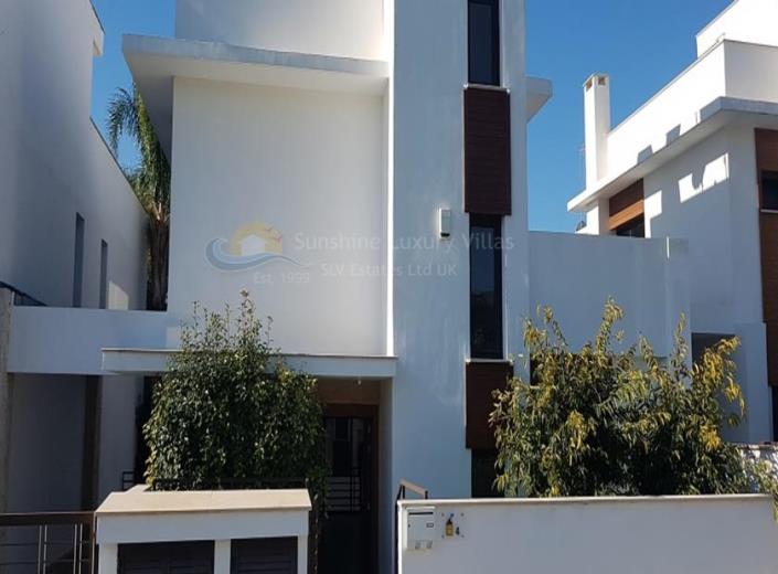 Image No.30-3 Bed House/Villa for sale