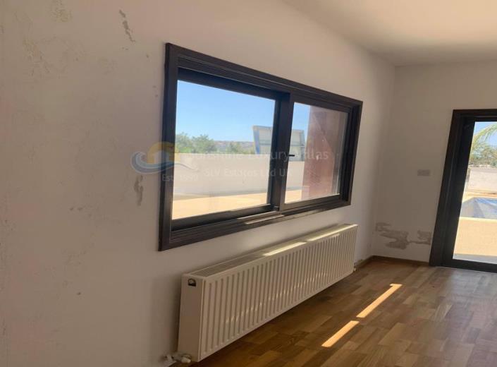 Image No.9-3 Bed House/Villa for sale