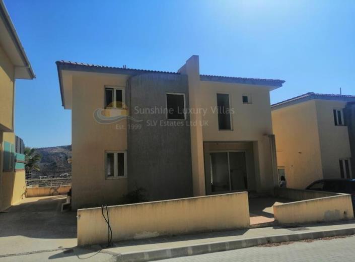 Image No.2-Maison / Villa de 3 chambres à vendre à Marathounda