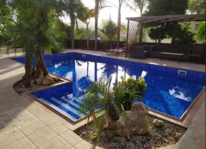 Image No.2-Villa / Détaché de 5 chambres à vendre à Parekklisia