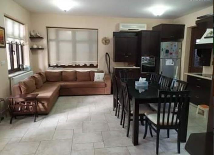 Image No.7-Villa / Détaché de 5 chambres à vendre à Parekklisia