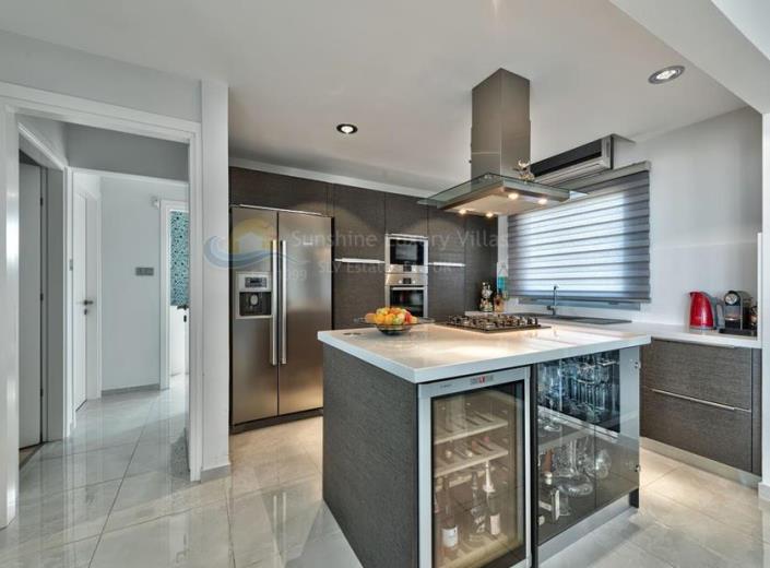 Image No.7-Appartement de 3 chambres à vendre à Agios Tychonas