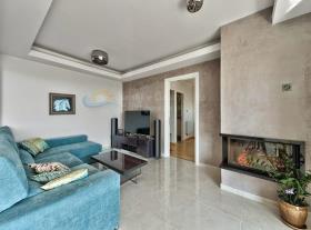 Image No.8-Appartement de 3 chambres à vendre à Agios Tychonas