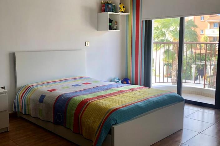 Image No.6-4 Bed House/Villa for sale