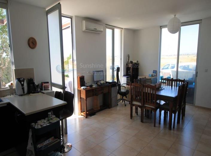 Image No.8-Maison / Villa de 3 chambres à vendre à Aradippou