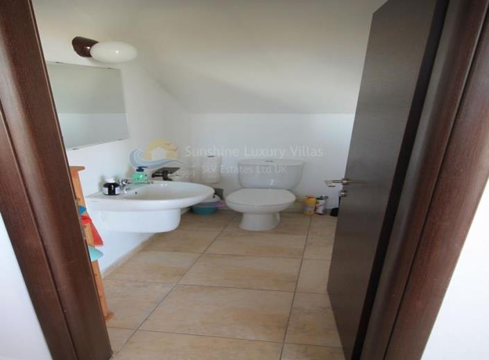 Image No.11-Maison / Villa de 3 chambres à vendre à Aradippou