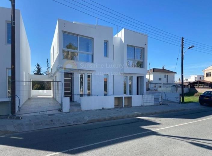 Image No.1-3 Bed House/Villa for sale