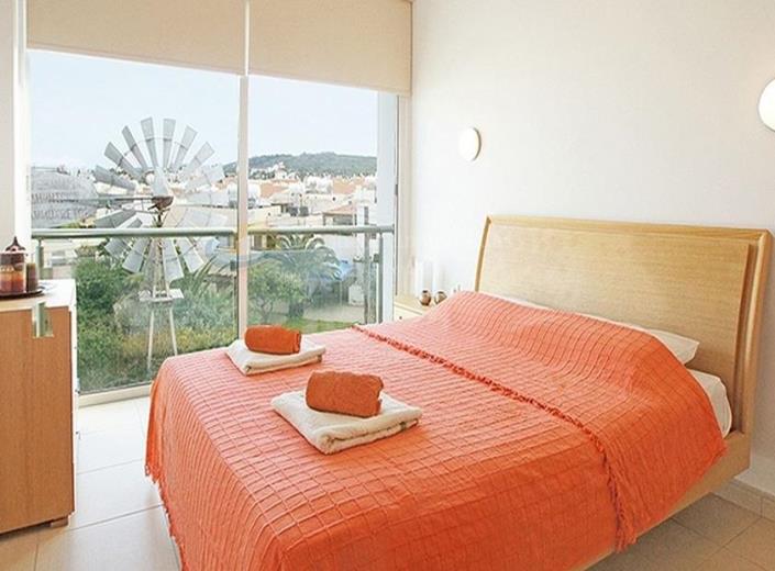 Image No.20-1 Bed Apartment for sale