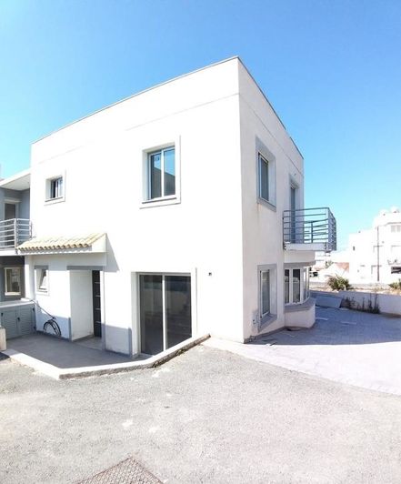 Image No.3-3 Bed Villa for sale