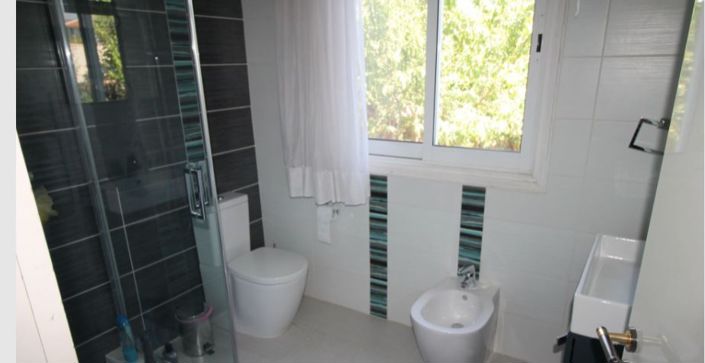 Image No.13-5 Bed Villa for sale