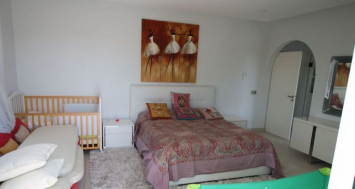 Image No.20-5 Bed Villa for sale