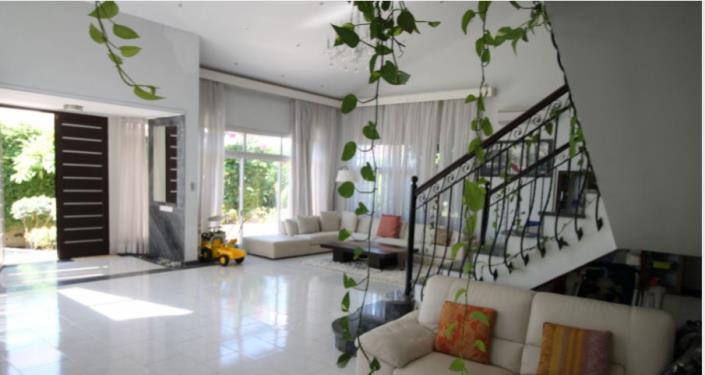 Image No.1-5 Bed Villa for sale