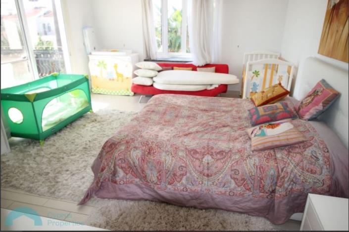 Image No.19-Villa de 5 chambres à vendre à Oroklini