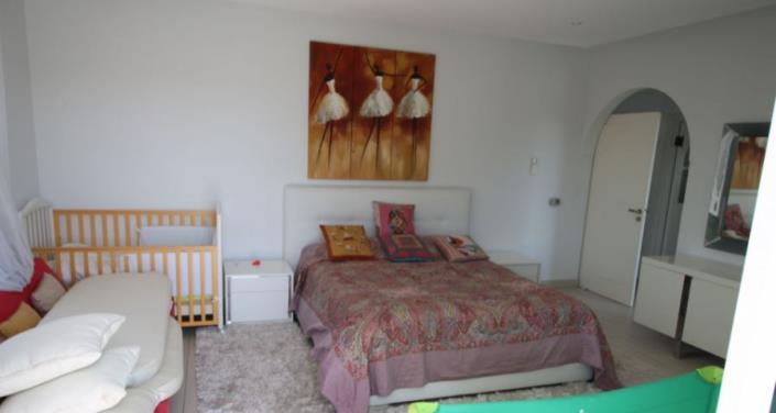 Image No.23-Villa de 5 chambres à vendre à Oroklini