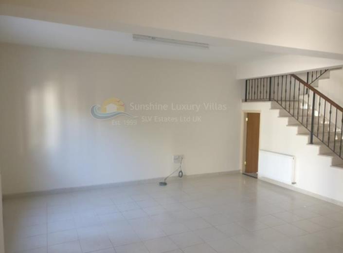 Image No.2-Maison / Villa de 4 chambres à vendre à Aradippou