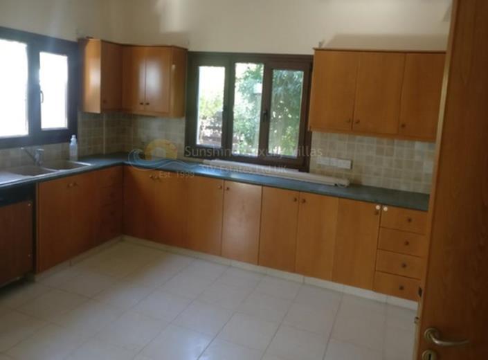 Image No.4-Maison / Villa de 4 chambres à vendre à Aradippou