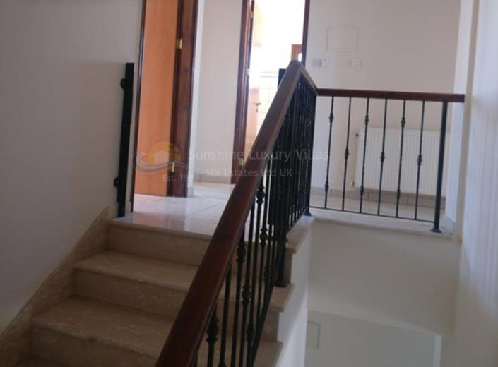 Image No.7-Maison / Villa de 4 chambres à vendre à Aradippou