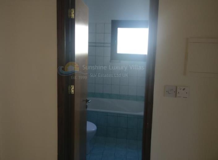 Image No.9-Maison / Villa de 4 chambres à vendre à Aradippou