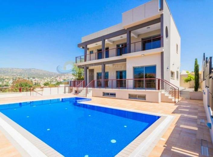 Image No.2-Maison / Villa de 6 chambres à vendre à Germasogeia