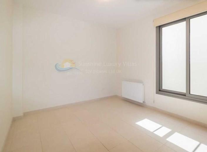 Image No.11-Maison / Villa de 6 chambres à vendre à Germasogeia