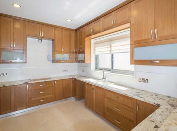 Image No.12-Maison / Villa de 6 chambres à vendre à Germasogeia