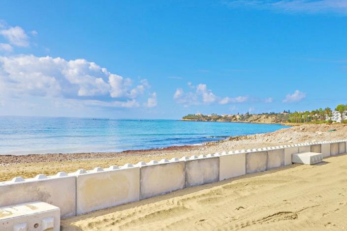 Image No.44-2 Bed Apartment for sale