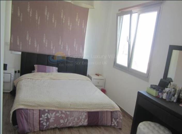 Image No.10-Maison / Villa de 4 chambres à vendre à Dromolaxia