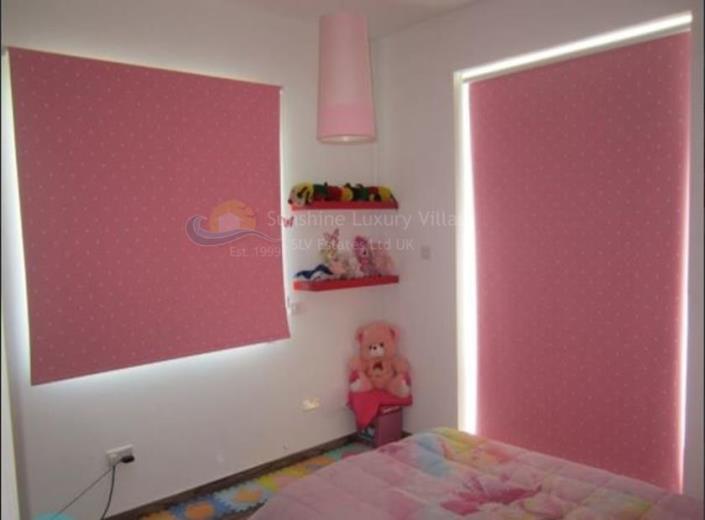 Image No.15-Maison / Villa de 4 chambres à vendre à Dromolaxia