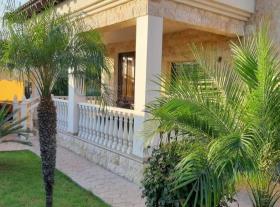 Image No.1-3 Bed House/Villa for sale