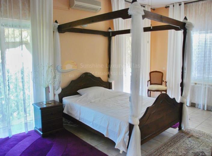 Image No.20-6 Bed Villa for sale