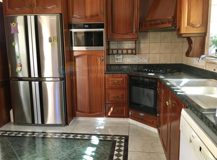 Image No.17-6 Bed Villa for sale