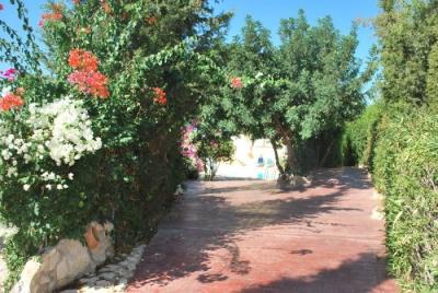 7656-a-beautiful-3-bedroom-villa-in-sea-caves_full