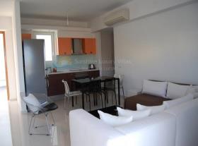 Image No.2-Appartement de 2 chambres à vendre à Héraklion