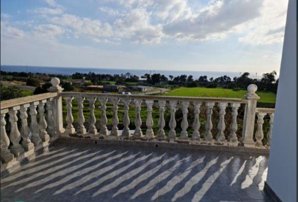 Image No.3-Maison / Villa de 8 chambres à vendre à Ayia Napa