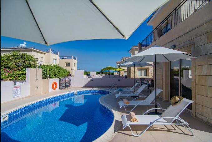 Image No.11-3 Bed Villa for sale