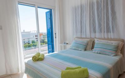 11-2-bed-villa-in-cape-greco