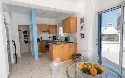 10-2-bed-villa-in-cape-greco