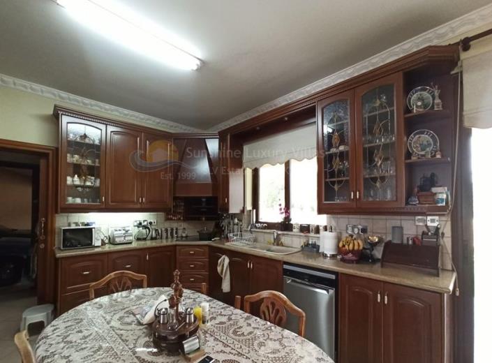 Image No.5-Maison / Villa de 4 chambres à vendre à Oroklini